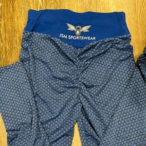 NEW leggings / yoga pants / casual wear NEW